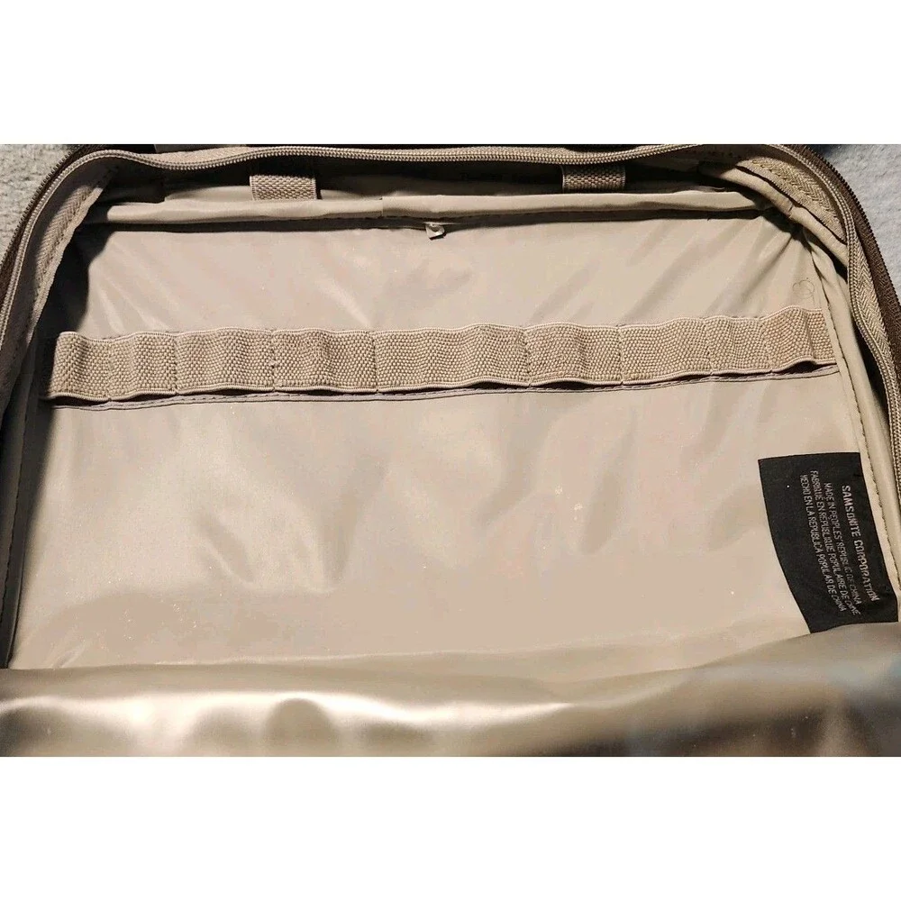 Samsonite independence 2004